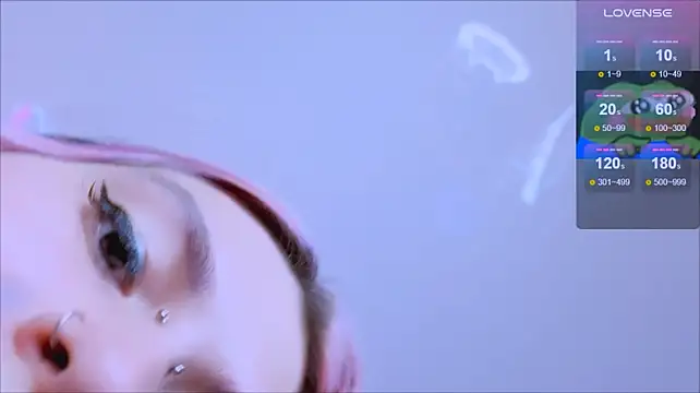 הופעת וובקאם של jelya_sg