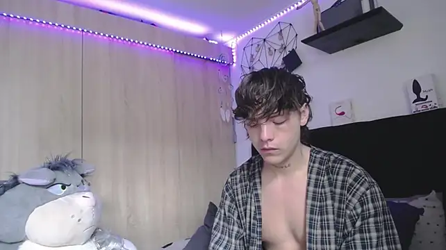 Santiago_kiler Show Webcam