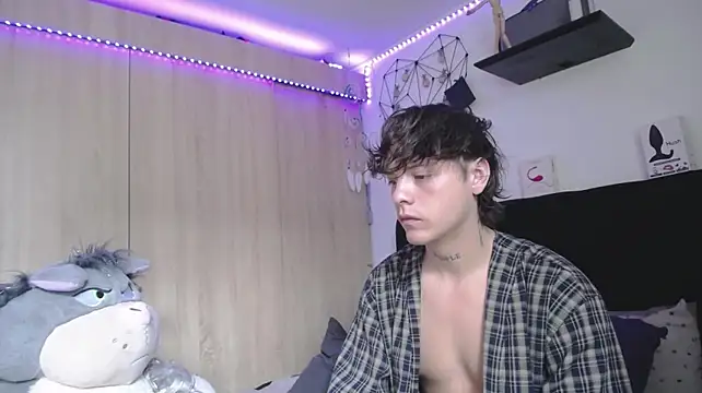 Santiago_kiler 网络视讯表演
