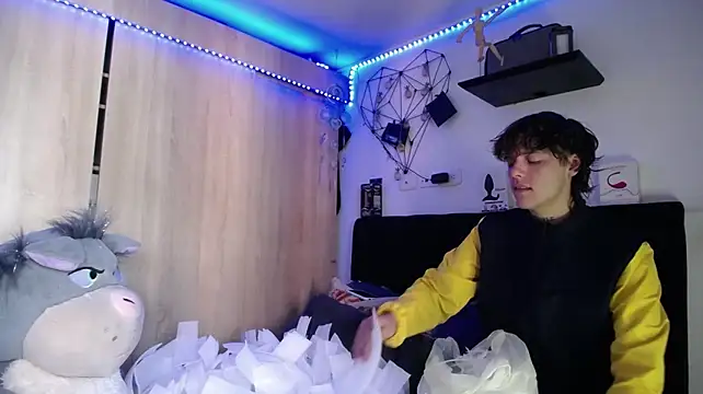 Santiago_kiler Pertunjukan Webcam