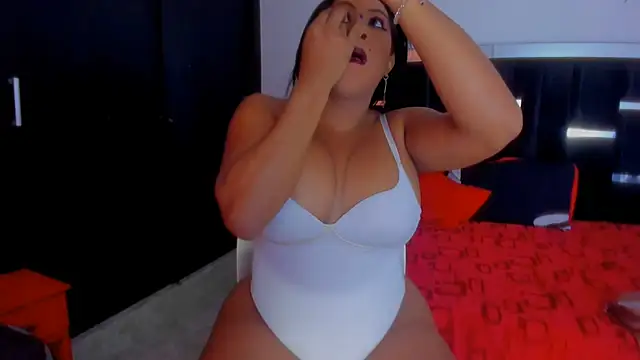 Dollperverthot Webcam Show