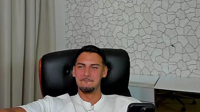 ClintMasters' Webcam Show