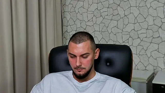 ClintMastersn Webbikameraesitys