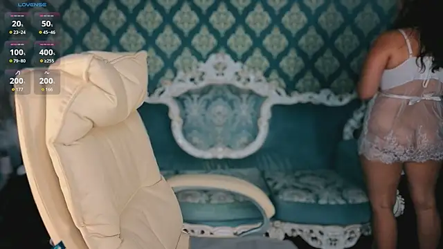 Онлайн чат XXX Daphne_Moss