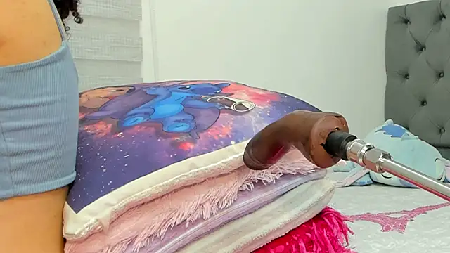 دردشة Elizabeth_18_ الجنسية المباشرة
