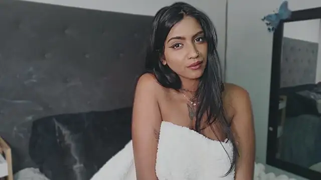 Živý XXX chat Delilah_Blazee