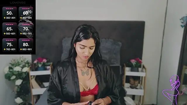 دردشة Delilah_Blazee الجنسية المباشرة