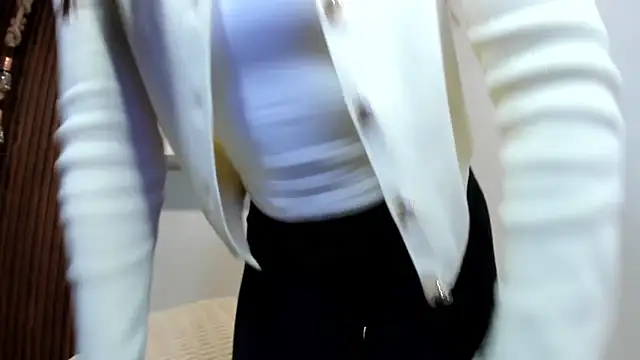 Chat XXX en directo de LANA-JONNES