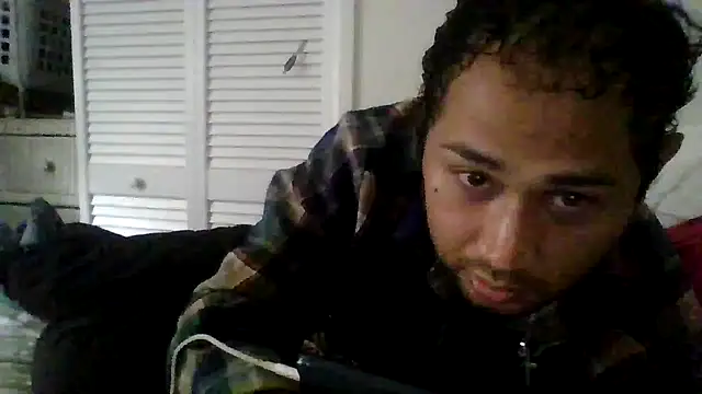 XjjripppX Show in webcam