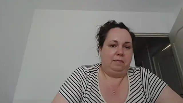 WendyRhoades' Live Chat Room
