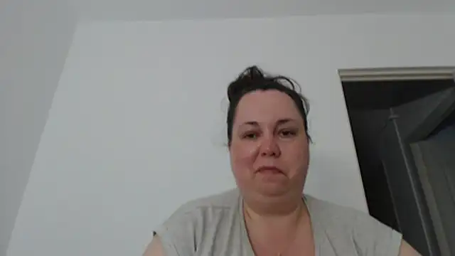 XXX chat uživo modela WendyRhoades