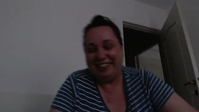 دردشة WendyRhoades الجنسية المباشرة
