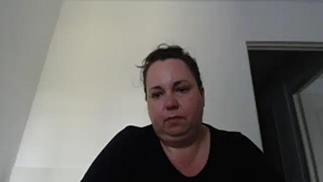 دردشة WendyRhoades الجنسية المباشرة