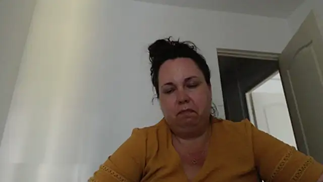 WendyRhoades' Live XXX Chat