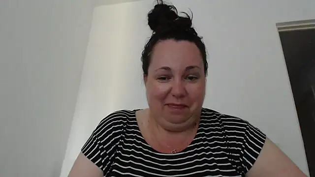 WendyRhoades' Live XXX Chat