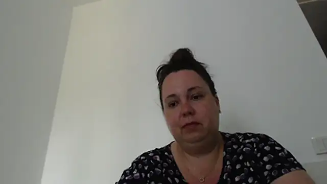 WendyRhoades লাইভ XXX চ্যাট