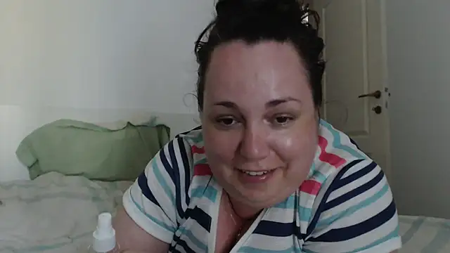 WendyRhoades Adlı Modelin Canlı XXX Sohbeti