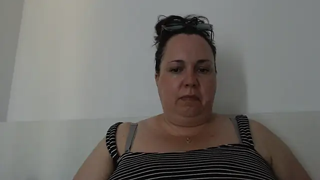 WendyRhoades Obrolan Langsung XXX