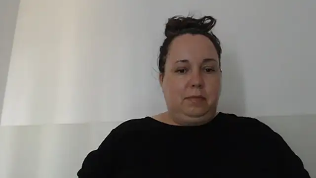 WendyRhoades Adlı Modelin Canlı XXX Sohbeti