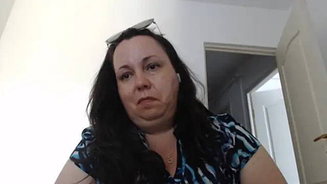 WendyRhoades Adlı Modelin Canlı XXX Sohbeti