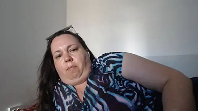 Chat +18 de WendyRhoades ao vivo