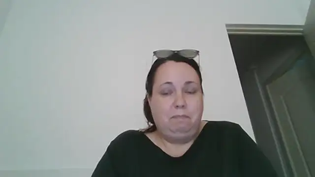 دردشة WendyRhoades الجنسية المباشرة