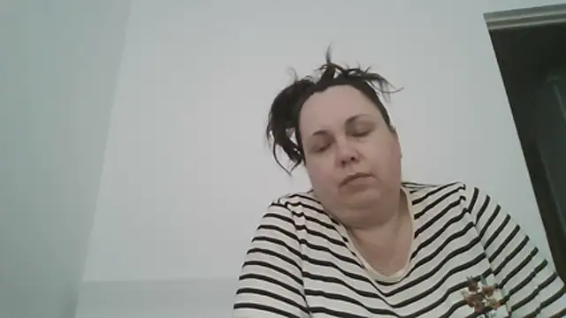 XXX chat uživo modela WendyRhoades