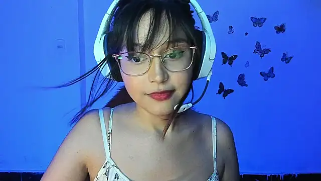 Chatroom en direct de Little_Lisy