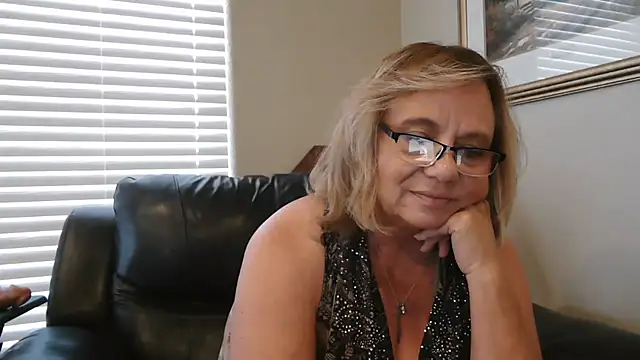 BustyAnnie's Webcam Show