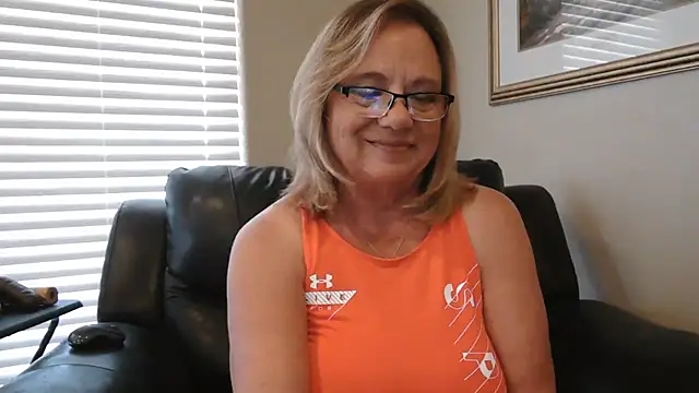 BustyAnnie's Webcam Show
