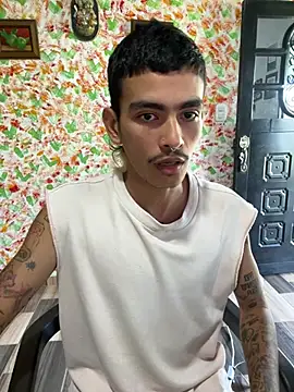 sorry-mom69 Show Webcam