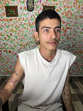 sorry-mom69 Show in webcam
