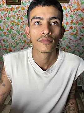 sorry-mom69 Webcam-Show