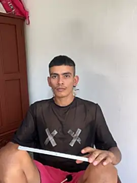 sorry-mom69 webcam show