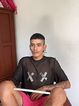 Show modela sorry-mom69 na web-kameri