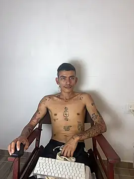 sorry-mom69's Webcam Show