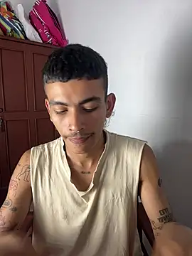sorry-mom69 webkamerás műsora
