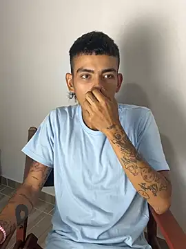 sorry-mom69's Webcam Show