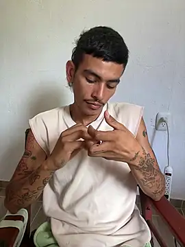 sorry-mom69 Webcam-Show