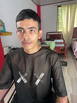 Show modela sorry-mom69 na web-kameri