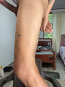 sorry-mom69 Show Webcam