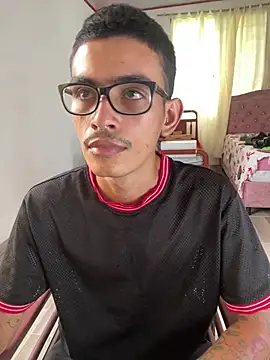 sorry-mom69 网络视讯表演