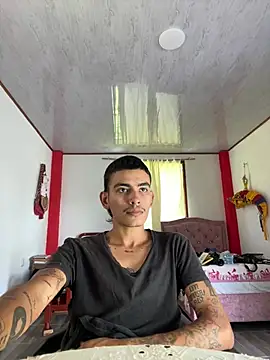 sorry-mom69's Webcam Show