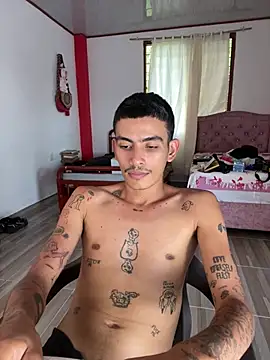sorry-mom69 Show in webcam