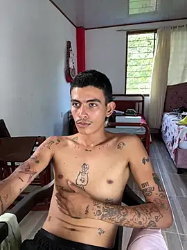 sorry-mom69's Webcam Show