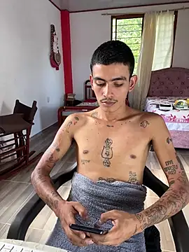 sorry-mom69 Шоу с уебкамера
