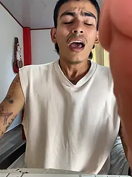 sorry-mom69 Webcam show