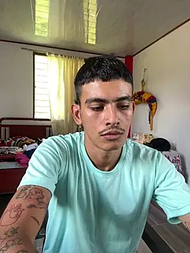 sorry-mom69's Webcam Show