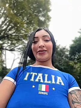 Kathy2026 Show in webcam