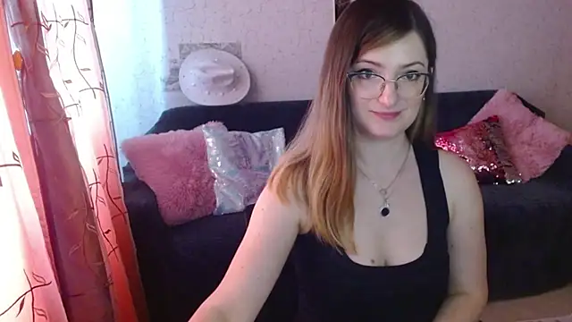 Arielsssplash Adlı Modelin Canlı XXX Sohbeti